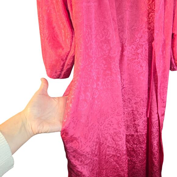 California Dynasty L Hot Pink/Fuchsia Floral Pattern Robe [0445] - Picture 3 of 7